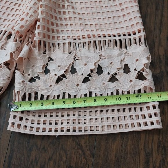 Endless Rose Zoe Peach Crochet Lace Cropped Pants Women's Sz M - Picture 11 of 12